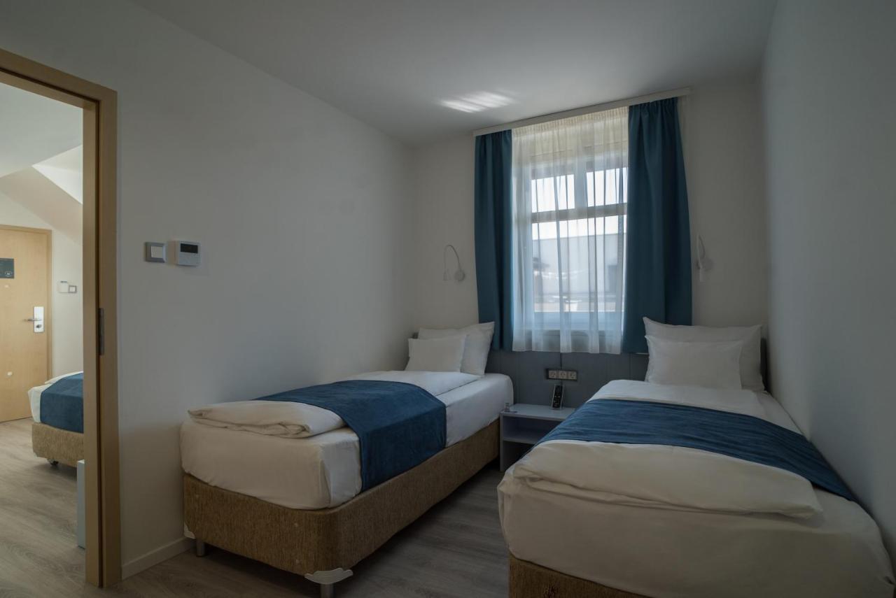 Hotel Civitas Шопрон Екстер'єр фото