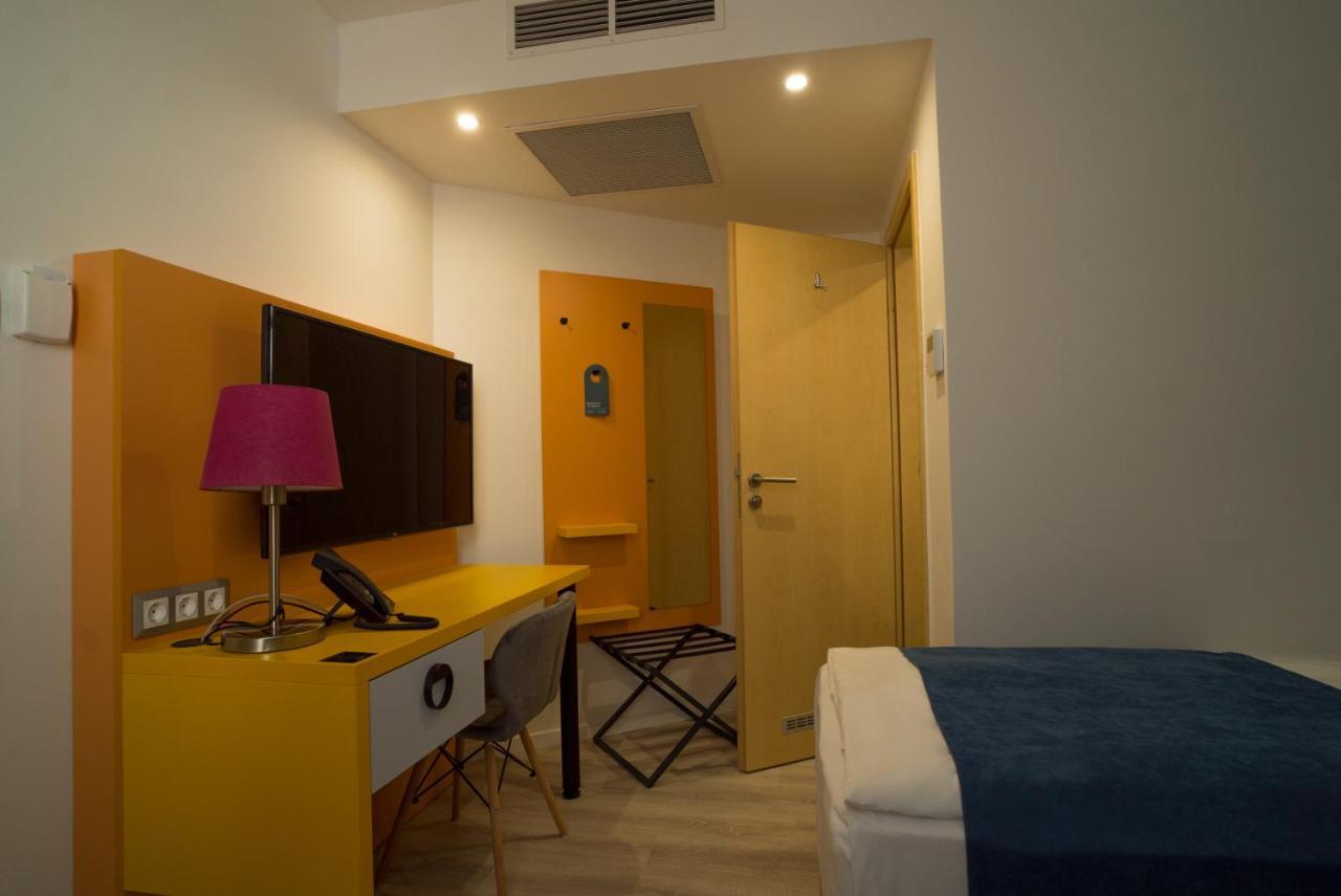 Hotel Civitas Шопрон Екстер'єр фото